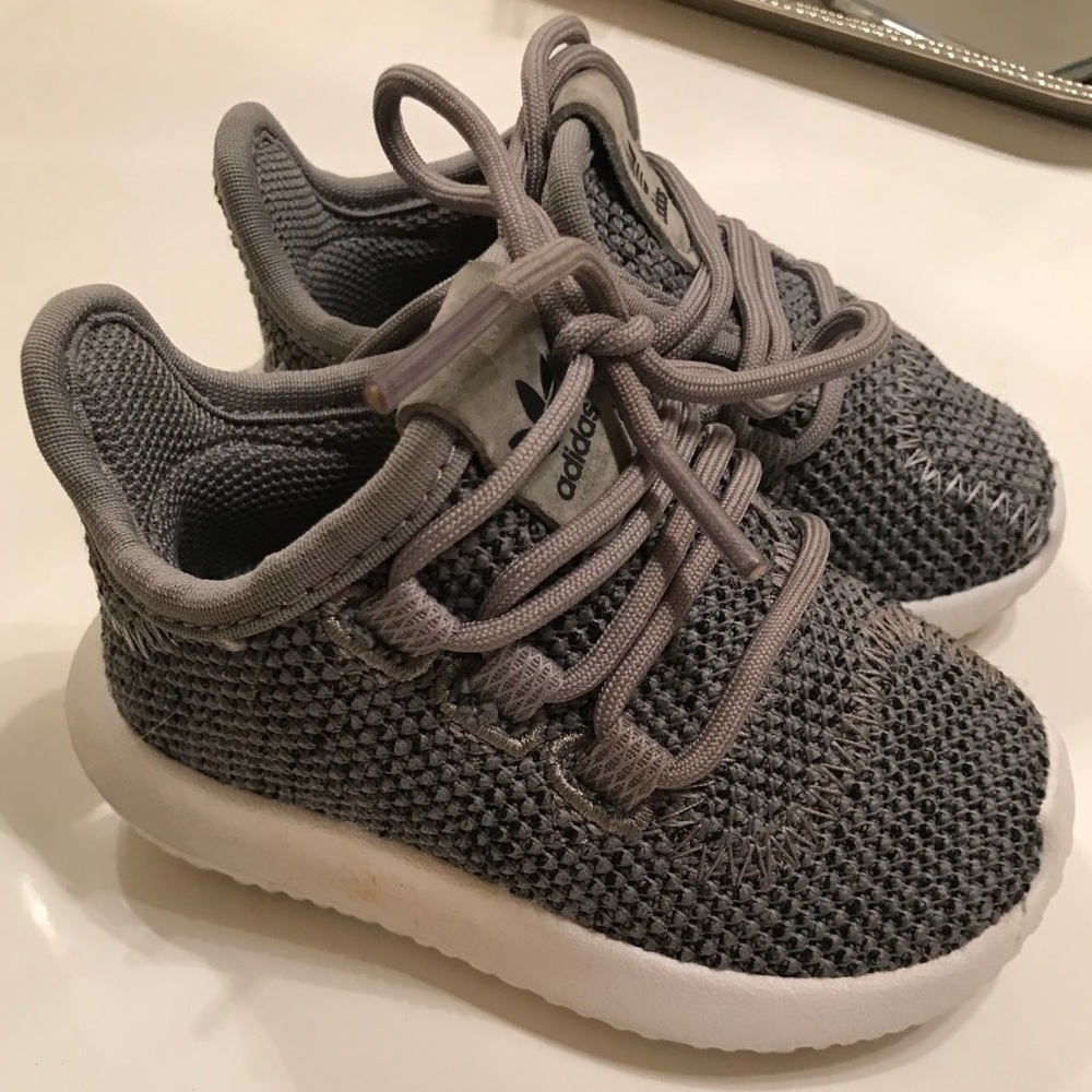 Adidas Tubular.
